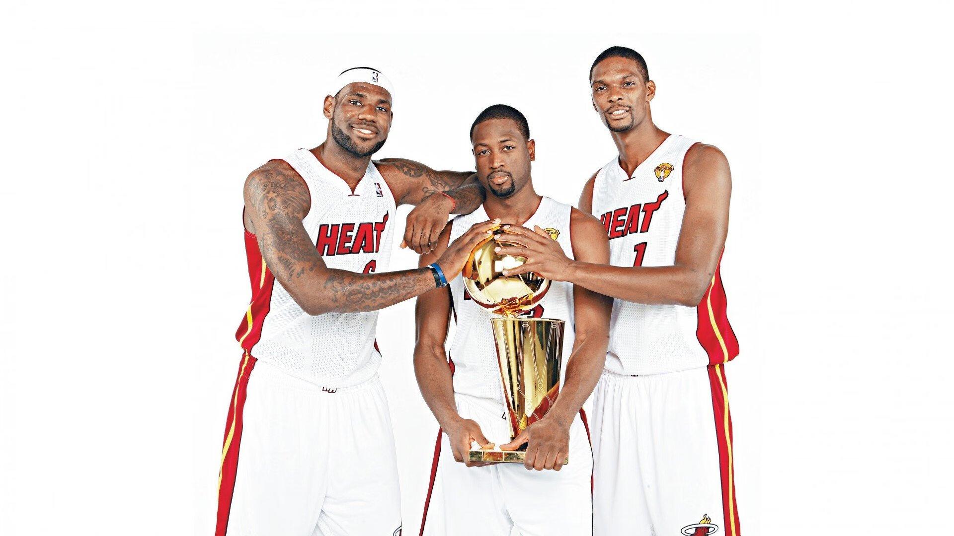 火箭硬实力超越勇士？袁方观点引发NBA季后赛激烈辩论