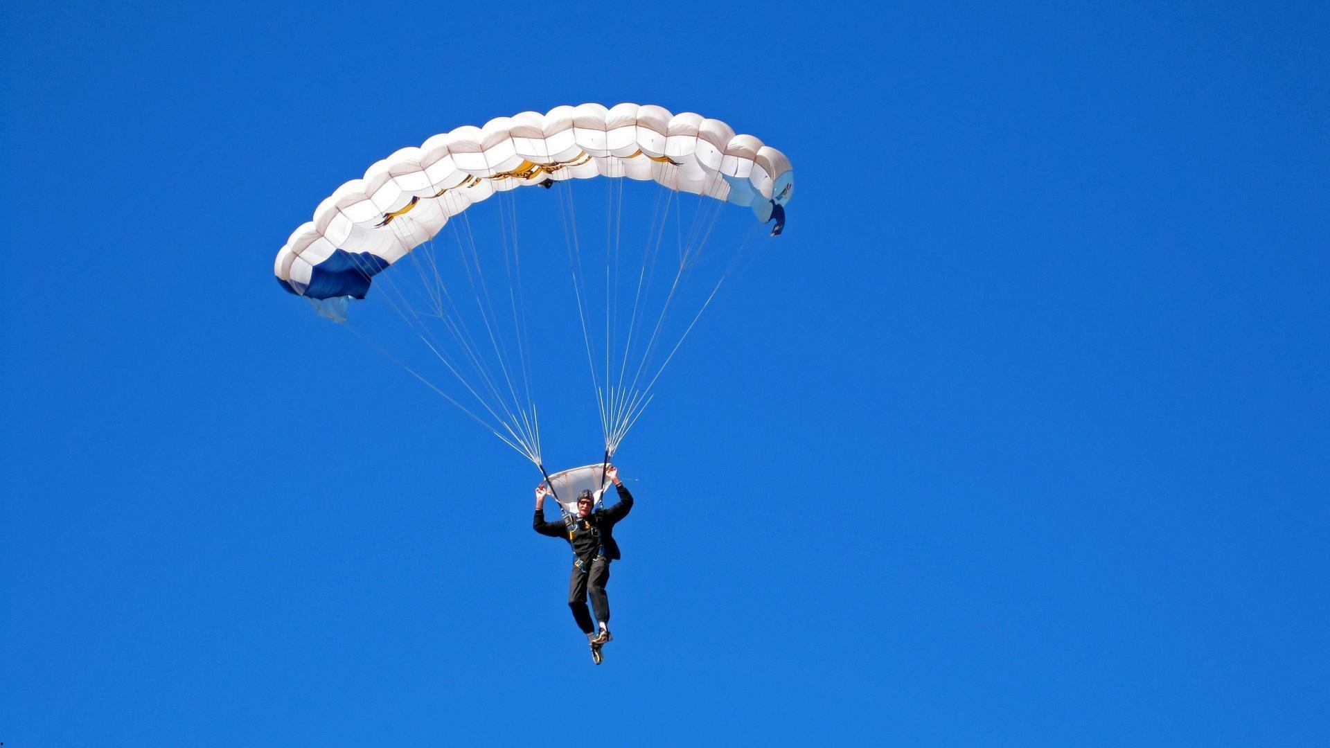 厄德高坦言失利源于禁区效率不足，球队痛失关键战役