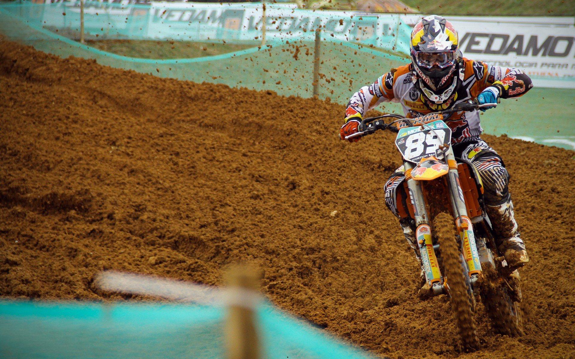 德媒曝沙特豪门锁定拜仁飞翼 高额报价或促成今夏重磅转会